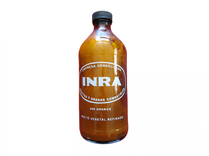 Botella de aceite vegetal comestible INRA
