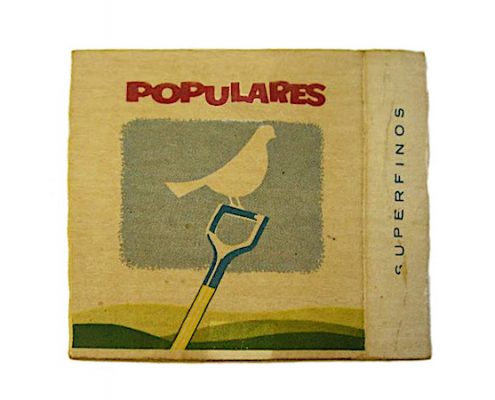 Cajetilla de cigarros Populares diseñada en 1961